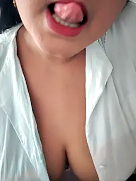 Snapshot of Lusty_mussty chatting on 07.06.26 Lusty mussty online show from 07.06.26