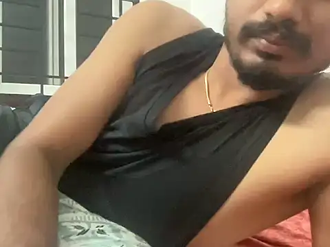 Snapshot of NAVIN0001 chatting on 08.05.26 NAVIN0001 online show from 08.05.26