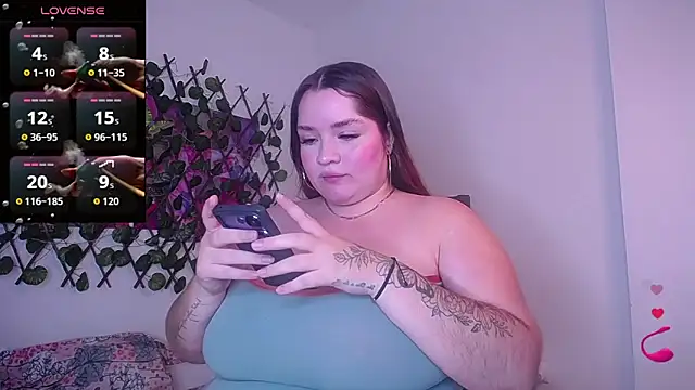 Snapshot of Devora_willyams chatting on 06.18.26 Devora willyams online show from 06.18.26