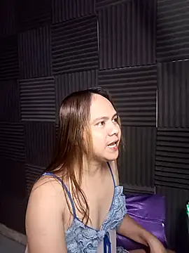 AlluringModel online show from 08.04.26