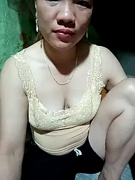 Snapshot of Eirlys-baby chatting on 07.03.26 Eirlys-baby online show from 07.03.26