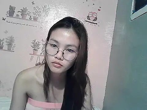 Snapshot of ClassyCrushpinay chatting on 06.21.26 ClassyCrushpinay online show from 06.21.26