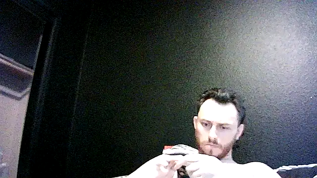 Snapshot of Mikecloudyhawk chatting on 06.07.26 Mikecloudyhawk online show from 06.07.26