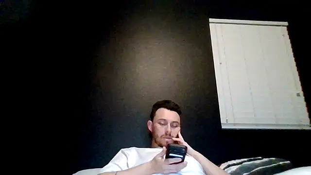 Snapshot of Mikecloudyhawk chatting on 07.01.26 Mikecloudyhawk online show from 07.01.26