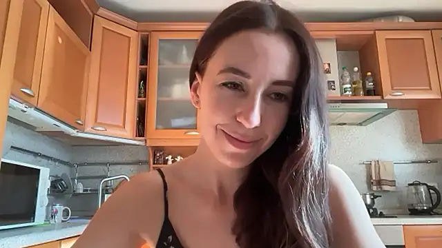 Snapshot of Flamingo_Queen chatting on 07.22.26 Flamingo Queen online show from 07.22.26