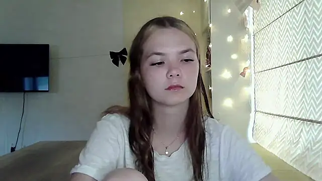 AvrilGillig online show from 06.28.26