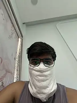 dreamy boy online show from 06.13.26