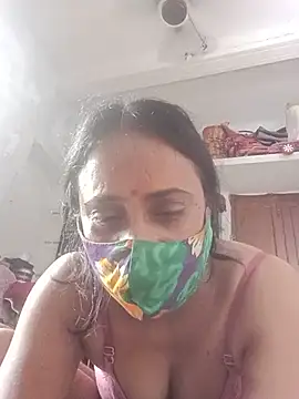 Snapshot of Simi-hot-boudi chatting on 07.03.26 Simi-hot-boudi online show from 07.03.26