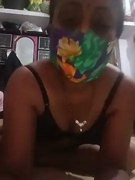 Snapshot of Simi-hot-boudi chatting on 07.13.26 Simi-hot-boudi online show from 07.13.26