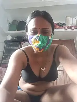 Snapshot of Simi-hot-boudi chatting on 07.14.26 Simi-hot-boudi online show from 07.14.26