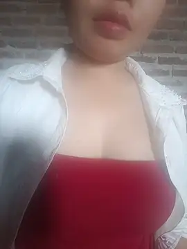 Snapshot of ngoc_dung chatting on 06.12.26 ngoc dung online show from 06.12.26