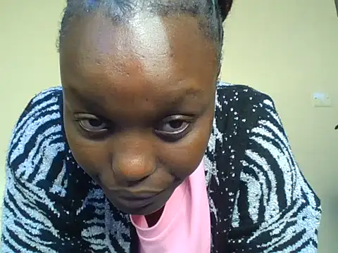 Legit Queenn online show from 07.15.26