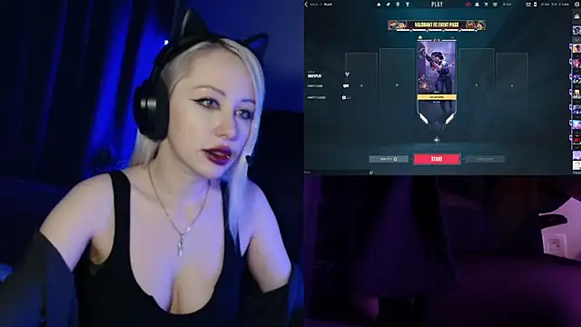 Snapshot of roxxyrowe chatting on 07.17.26 roxxyrowe online show from 07.17.26