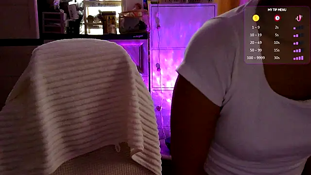 urgrl portia online show from 07.24.26
