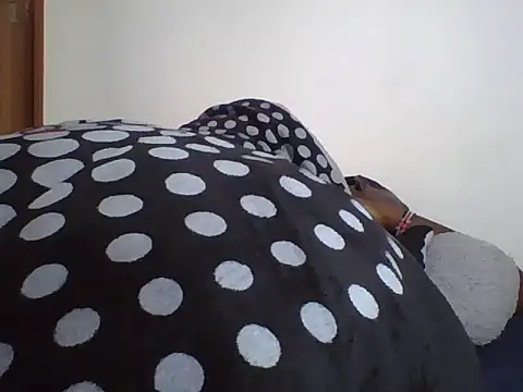 Snapshot of Amara254 chatting on 07.07.26 Amara254 online show from 07.07.26