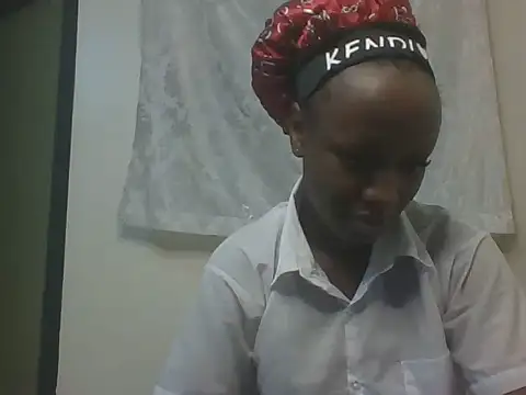 Snapshot of Sweet-cherrry chatting on 07.14.26 Sweet-cherrry online show from 07.14.26