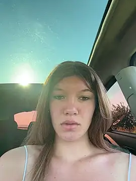 girl-Emily online show from 06.29.26