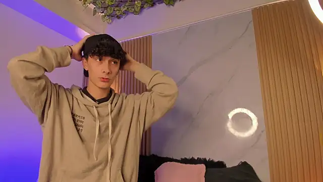 im ethan  online show from 06.30.26