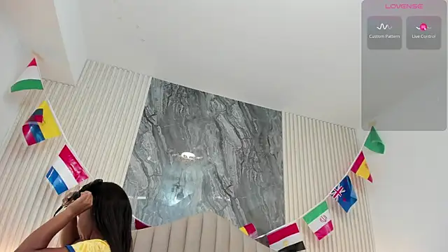 TiiffanyJackson1 online show from 06.27.26