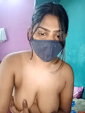 Snapshot of Model-031 chatting on 06.12.26 Model-031 online show from 06.12.26