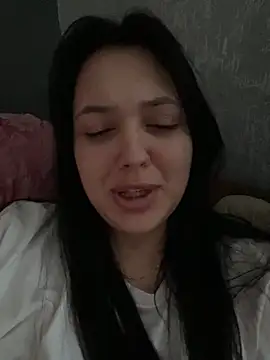 Snapshot of Bettie_Toni chatting on 06.14.26 Bettie Toni online show from 06.14.26