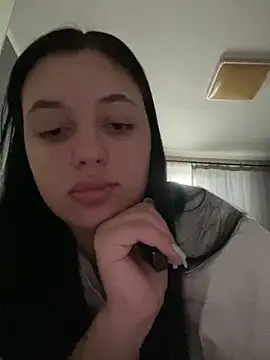 Snapshot of Bettie_Toni chatting on 06.15.26 Bettie Toni online show from 06.15.26