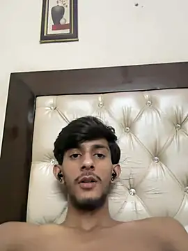 ronnnnn718 online show from 06.12.26