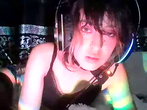 kittenpasive30 online show from 06.22.26