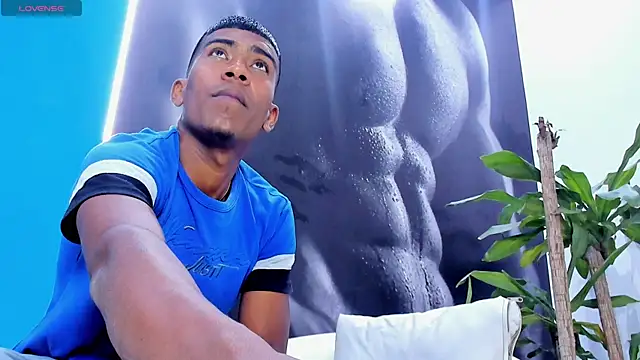 Axel hunter15 online show from 06.18.26