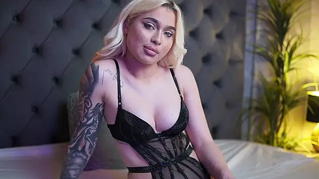 BiankaViper online show from 06.12.26