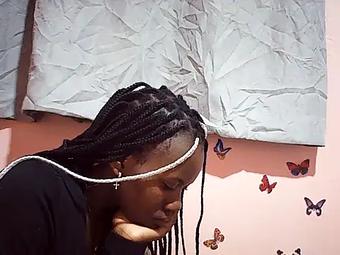 Snapshot of pretty_renor chatting on 07.29.26 pretty renor online show from 07.29.26