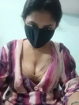 Snapshot of bharti_2 chatting on 06.17.26 bharti 2 online show from 06.17.26