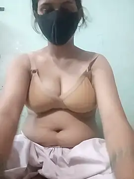 Snapshot of bharti_2 chatting on 06.18.26 bharti 2 online show from 06.18.26