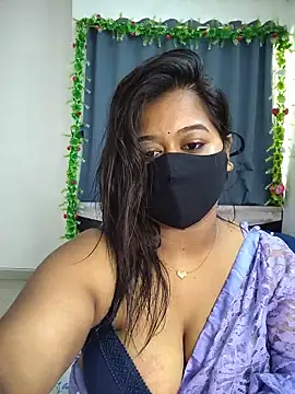 Snapshot of beauty_lisa- chatting on 07.02.26 beauty lisa- online show from 07.02.26