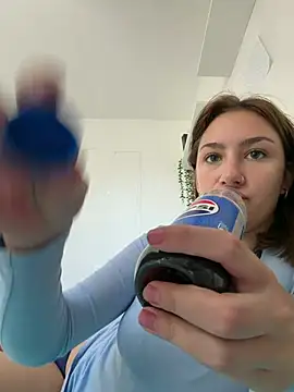 Snapshot of Violet_Velvet chatting on 07.11.26 Violet Velvet online show from 07.11.26