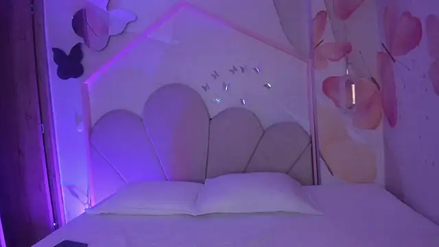 Millieskinny18 online show from 07.01.26
