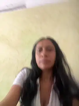 Snapshot of paolaqueenxx chatting on 06.16.26 paolaqueenxx online show from 06.16.26