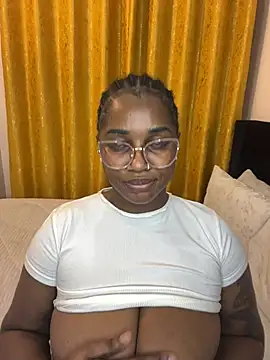 Snapshot of Honeylust26 chatting on 07.12.26 Honeylust26 online show from 07.12.26