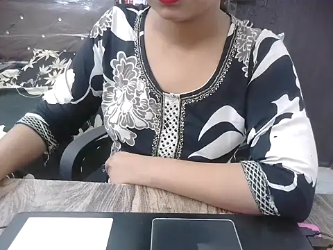 Bold-Divya1 online show from 06.25.26
