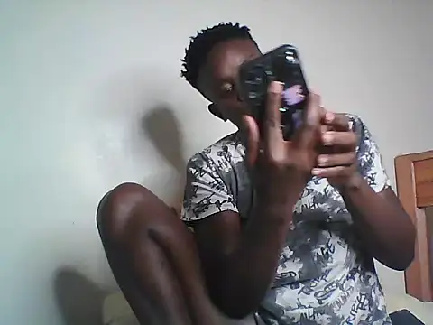 Snapshot of cutechocolate chatting on 07.08.26 cutechocolate online show from 07.08.26
