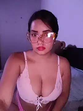 K AriDoll online show from 06.18.26