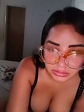 K AriDoll online show from 06.19.26