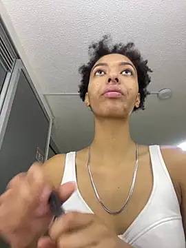 Kiara Kamau XXX online show from 07.12.26