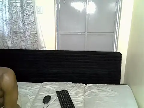 sassiejullie online show from 07.30.26