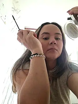 Snapshot of Mandy-moore28 chatting on 07.10.26 Mandy-moore28 online show from 07.10.26