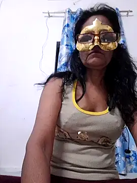 Snapshot of Indianbhaabhi chatting on 06.24.26 Indianbhaabhi online show from 06.24.26