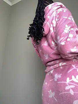 SEXY TOKYOx online show from 07.25.26