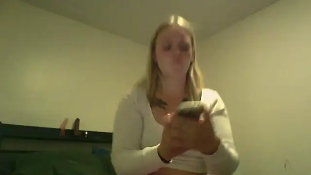 Skylarbaby99 online show from 07.25.26