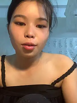 Snapshot of tieuphuong01 chatting on 07.15.26 tieuphuong01 online show from 07.15.26
