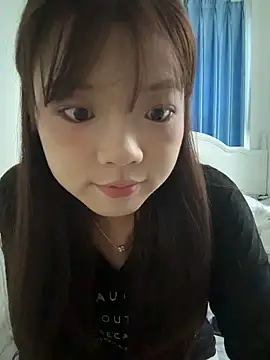 Snapshot of ela_sisi chatting on 06.16.26 ela sisi online show from 06.16.26